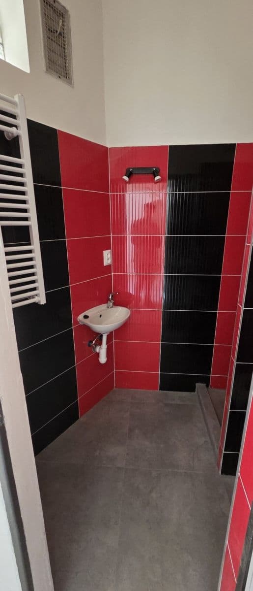 Studio flat to rent, 28 m², Hodolanská, Olomouc, Olomoucký Region Studio flat to rent, 28 m², Hodolanská, Olomouc, Olomoucký Region