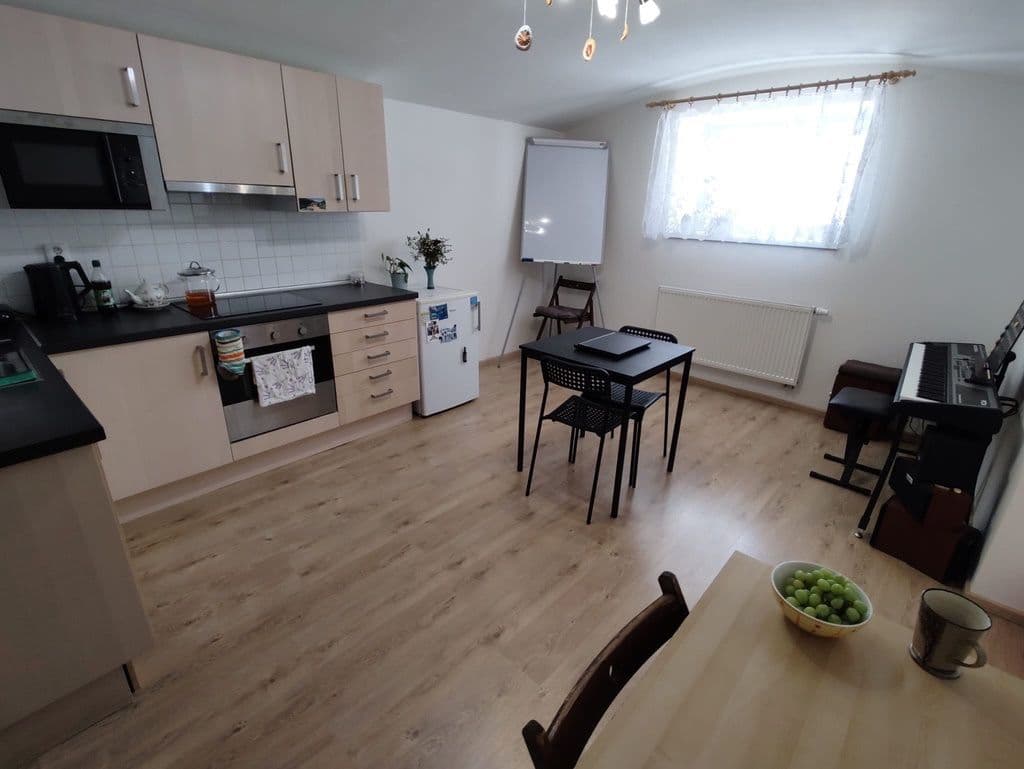 1 bedroom with open-plan kitchen flat to rent, 48 m², U Krbu, Prague, Prague 1 bedroom with open-plan kitchen flat to rent, 48 m², U Krbu, Prague, Prague