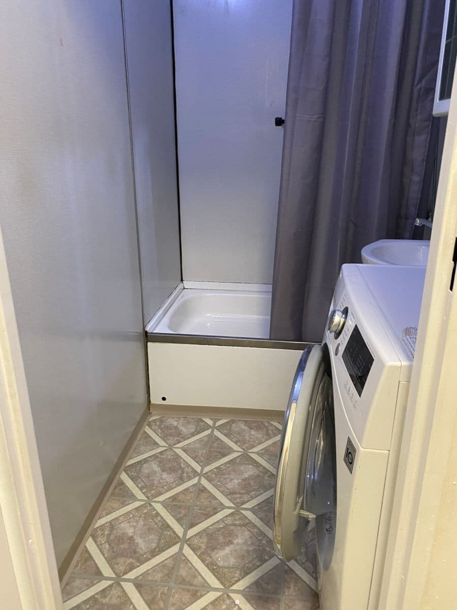 1 bedroom with open-plan kitchen flat to rent, 42 m², Machuldova, Prague, Prague 1 bedroom with open-plan kitchen flat to rent, 42 m², Machuldova, Prague, Prague