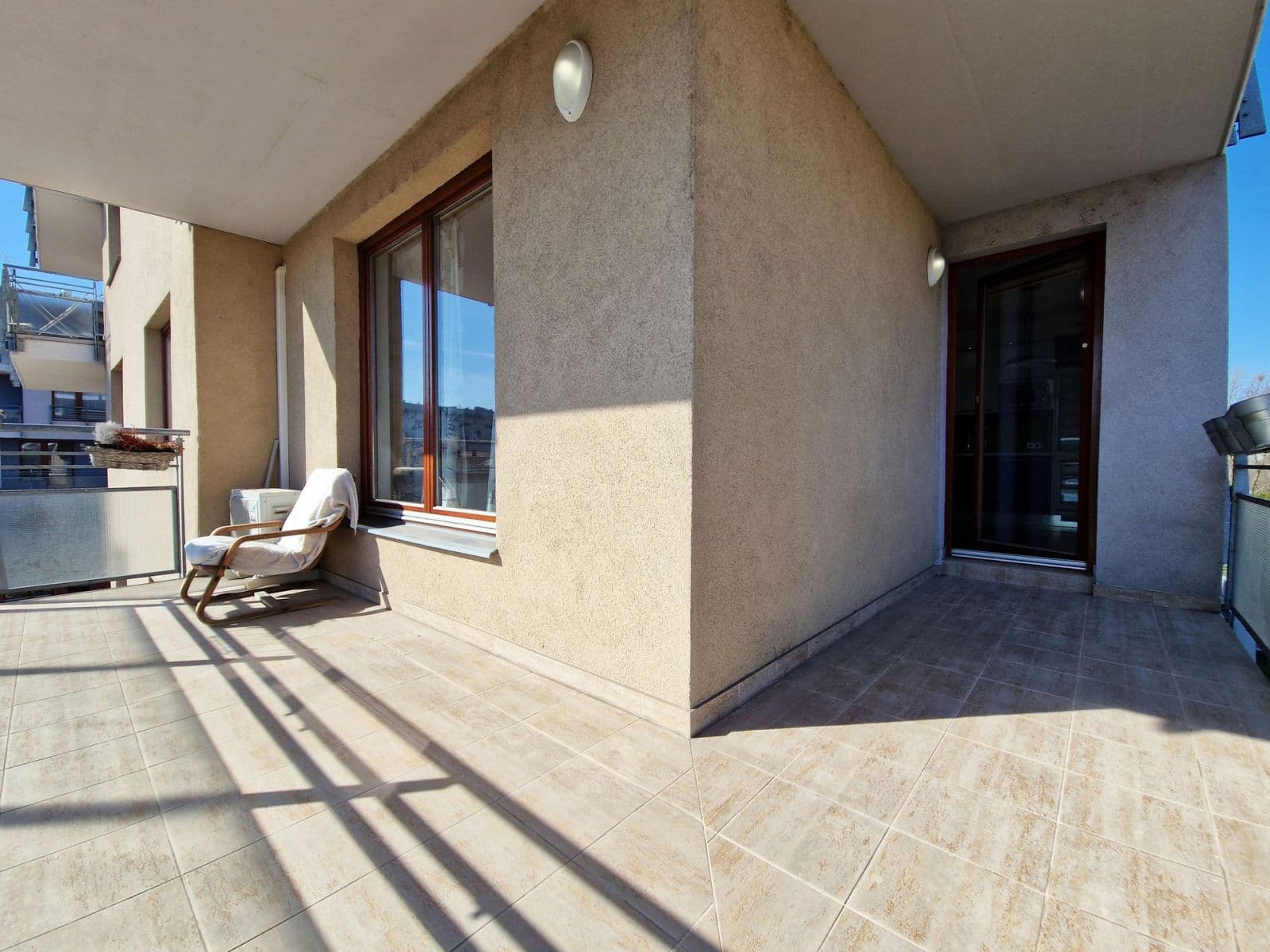 2 bedroom with open-plan kitchen flat to rent, 65 m², Jana Přibíka, Prague, Prague 2 bedroom with open-plan kitchen flat to rent, 65 m², Jana Přibíka, Prague, Prague