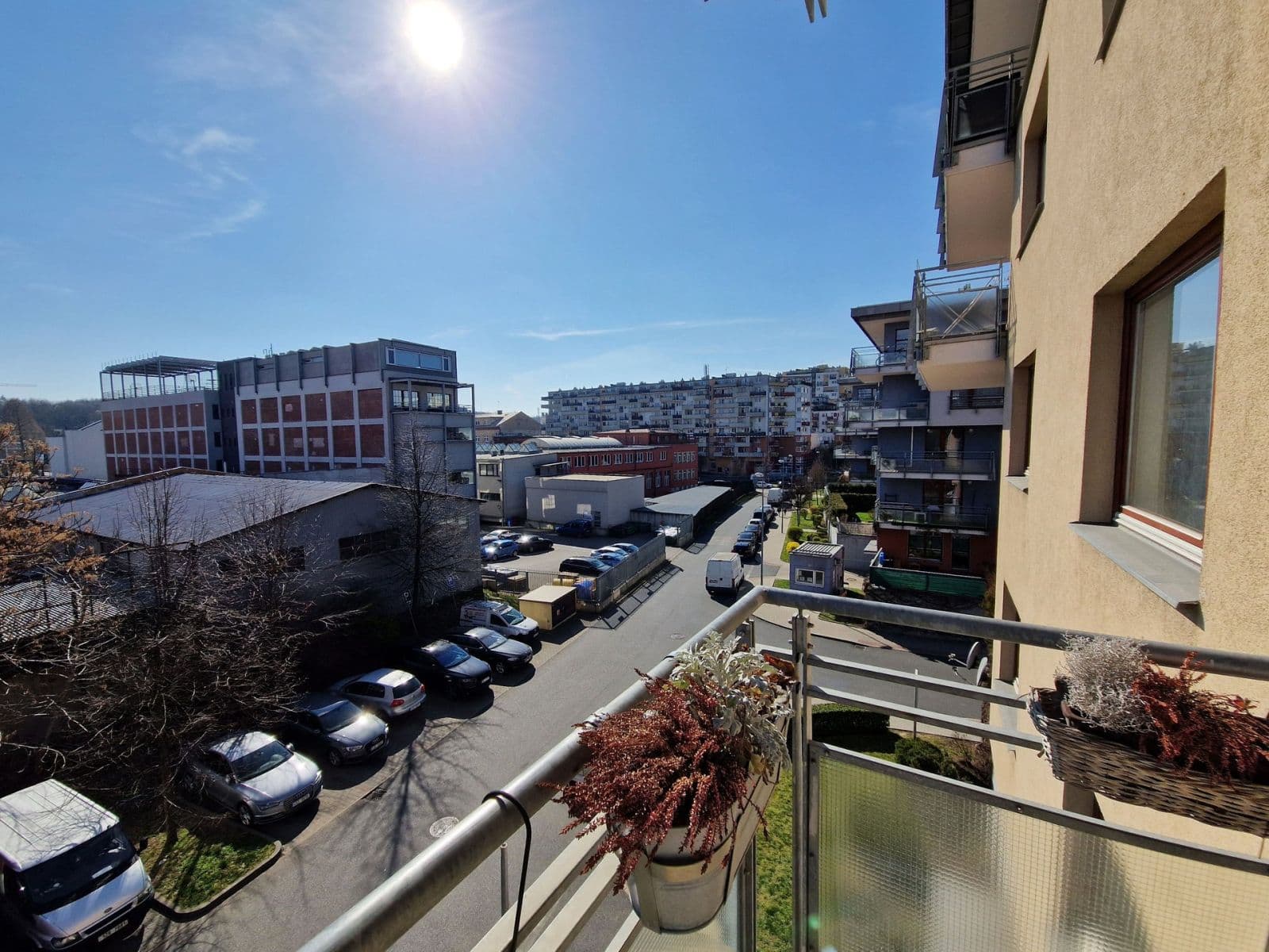 2 bedroom with open-plan kitchen flat to rent, 65 m², Jana Přibíka, Prague, Prague 2 bedroom with open-plan kitchen flat to rent, 65 m², Jana Přibíka, Prague, Prague