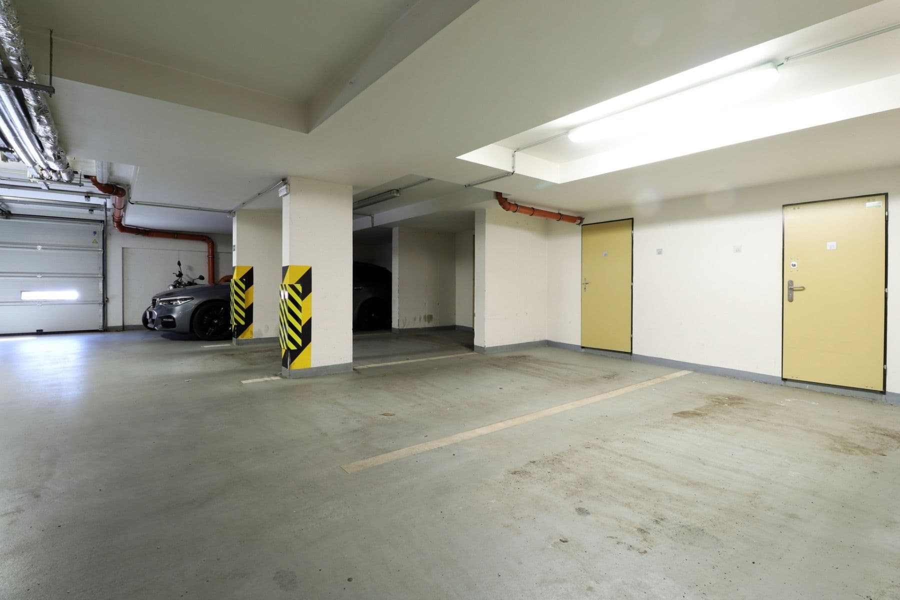 2 bedroom with open-plan kitchen flat to rent, 65 m², Jana Přibíka, Prague, Prague 2 bedroom with open-plan kitchen flat to rent, 65 m², Jana Přibíka, Prague, Prague