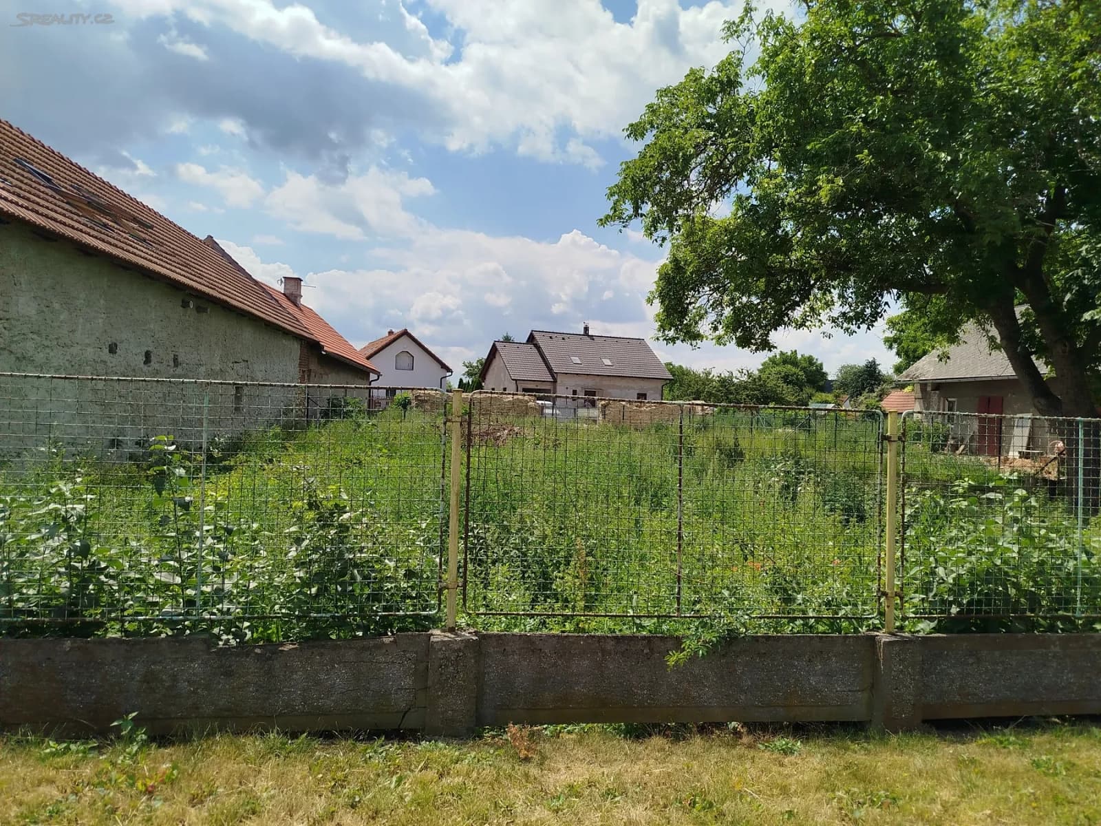 plot for sale, 527 m², Lovčice, Královéhradecký Region plot for sale, 527 m², Lovčice, Královéhradecký Region
