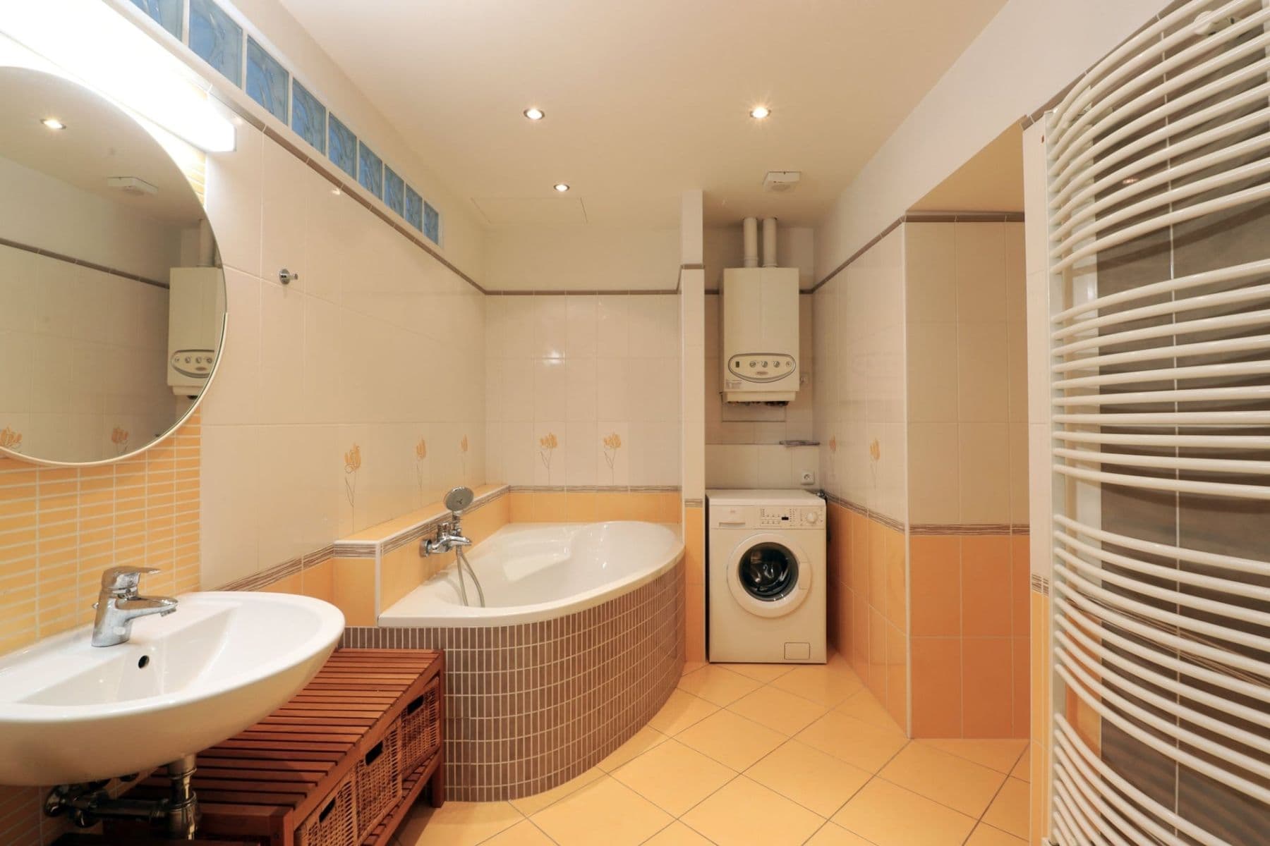 2 bedroom flat to rent, 83 m², Sudoměřská, Prague, Prague 2 bedroom flat to rent, 83 m², Sudoměřská, Prague, Prague