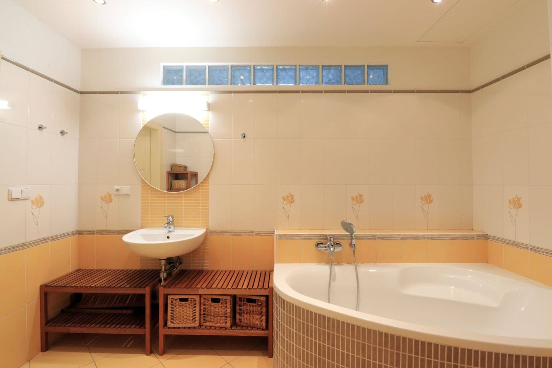 2 bedroom flat to rent, 83 m², Sudoměřská, Prague, Prague 2 bedroom flat to rent, 83 m², Sudoměřská, Prague, Prague