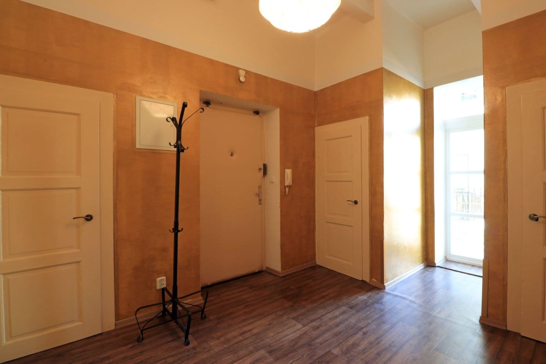 2 bedroom flat to rent, 83 m², Sudoměřská, Prague, Prague 2 bedroom flat to rent, 83 m², Sudoměřská, Prague, Prague