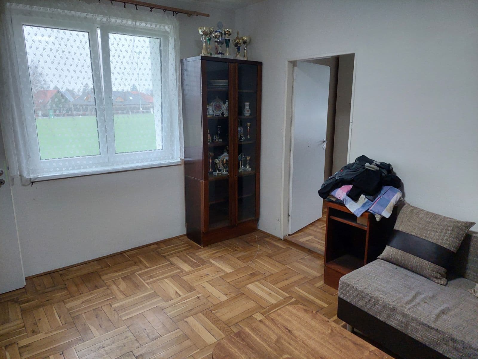 2 bedroom flat to rent, 60 m², Za Hřištěm, Louňovice, Středočeský Region 2 bedroom flat to rent, 60 m², Za Hřištěm, Louňovice, Středočeský Region