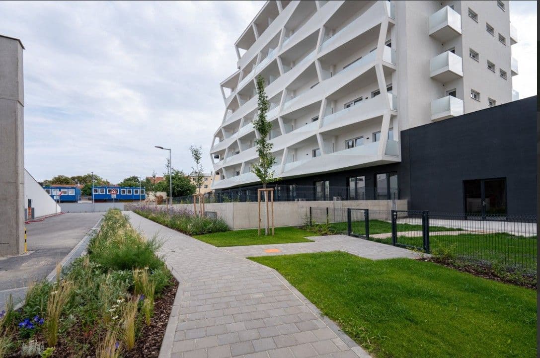 Studio flat to rent, 38 m², Komárovská, Brno, Jihomoravský Region Studio flat to rent, 38 m², Komárovská, Brno, Jihomoravský Region