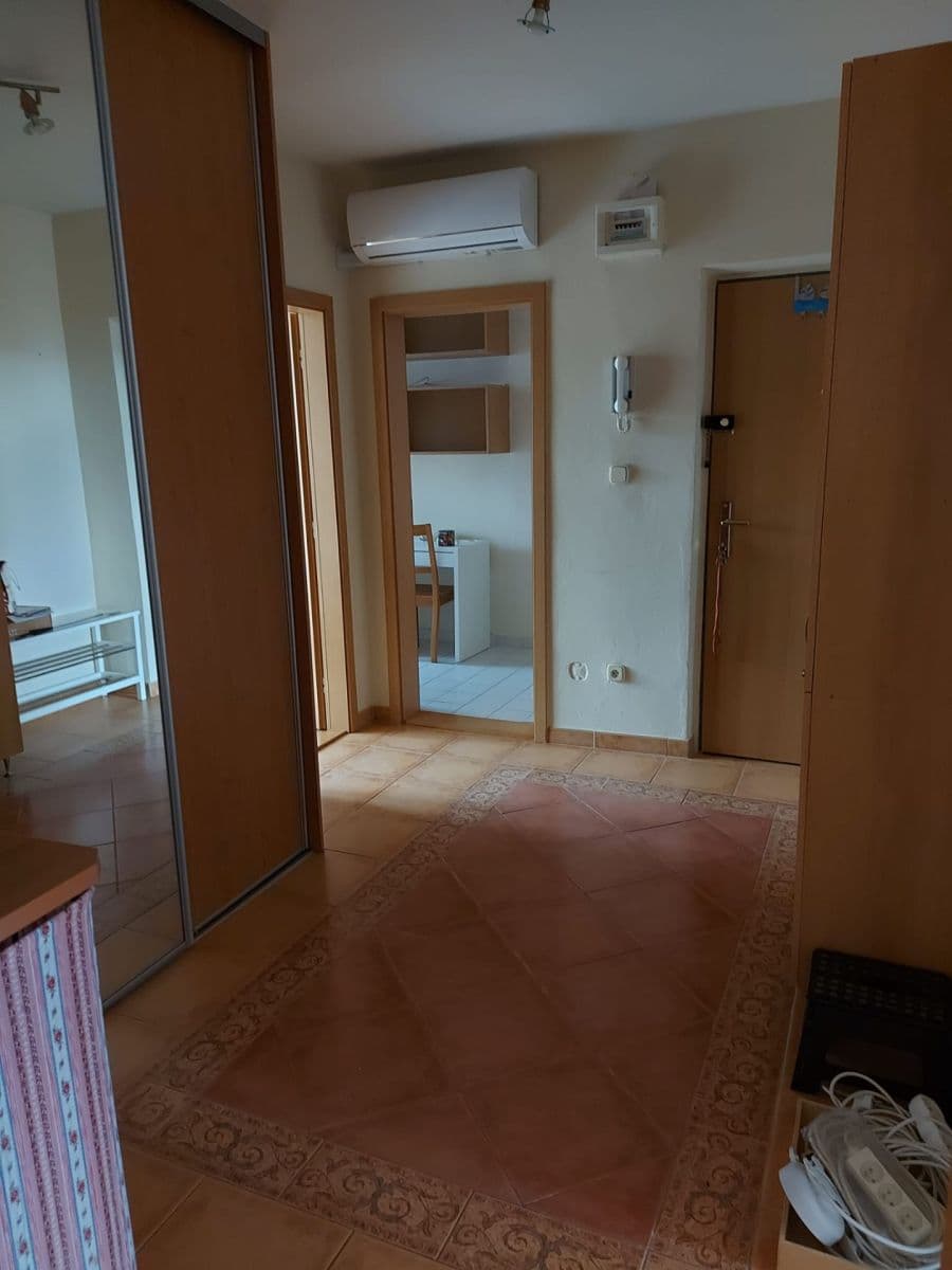 2 bedroom flat to rent, 64 m², A. Hlinku, Zvolen, Banskobystrický Region 2 bedroom flat to rent, 64 m², A. Hlinku, Zvolen, Banskobystrický Region