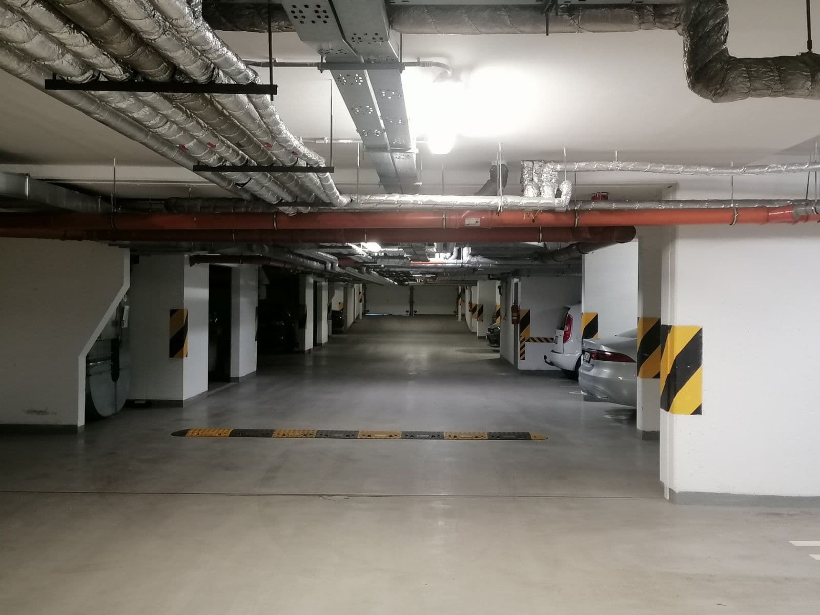 garage to rent, 13 m², Názovská, Prague, Prague garage to rent, 13 m², Názovská, Prague, Prague