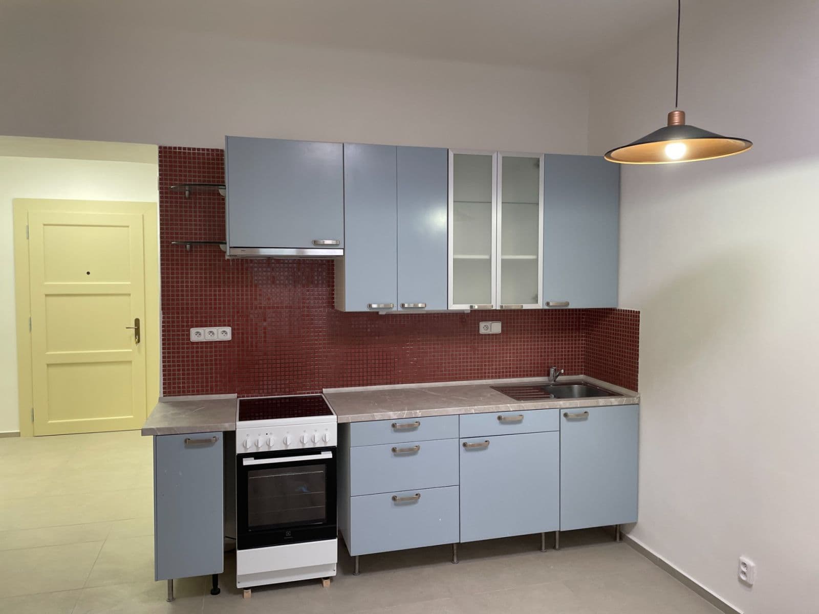 1 bedroom flat to rent, 50 m², Bulharská, Prague, Prague 1 bedroom flat to rent, 50 m², Bulharská, Prague, Prague