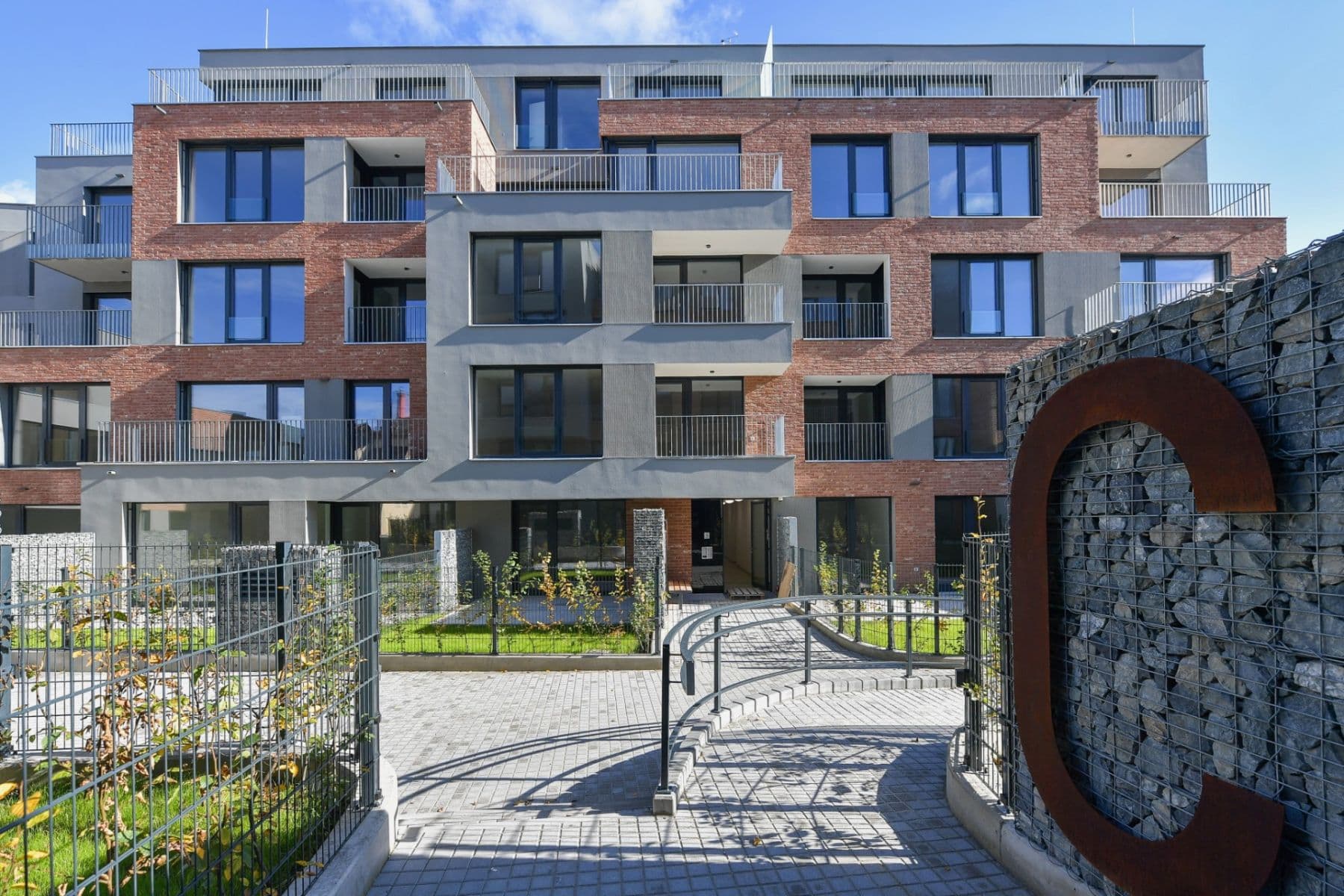 1 bedroom with open-plan kitchen flat to rent, 52 m², Michelská, Prague, Prague 1 bedroom with open-plan kitchen flat to rent, 52 m², Michelská, Prague, Prague