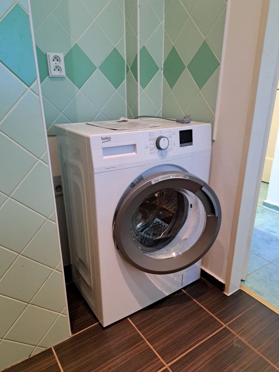 Studio flat to rent, 30 m², Vinohradská, Prague, Prague Studio flat to rent, 30 m², Vinohradská, Prague, Prague