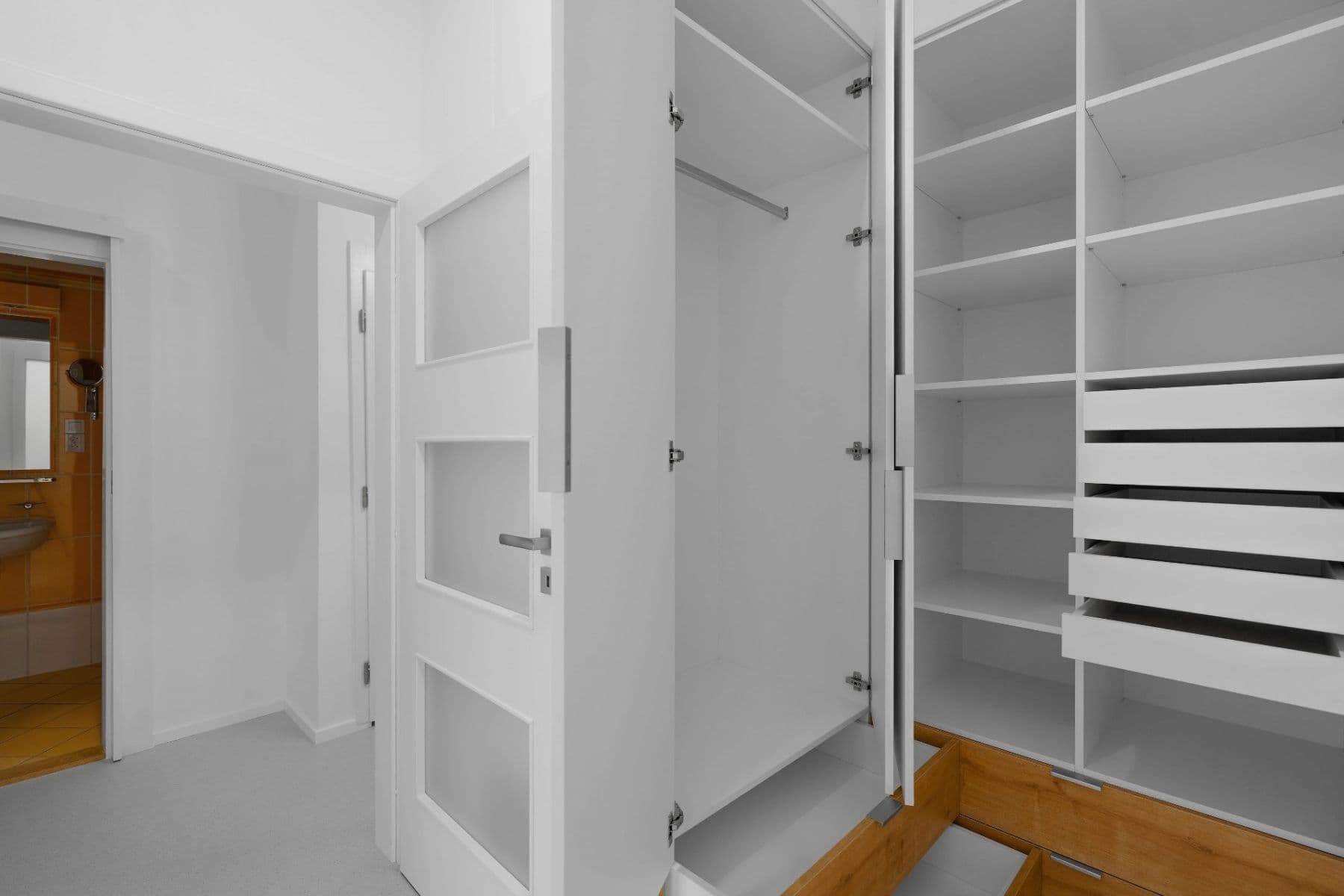 1 bedroom with open-plan kitchen flat to rent, 35 m², Nuselská, Prague, Prague 1 bedroom with open-plan kitchen flat to rent, 35 m², Nuselská, Prague, Prague