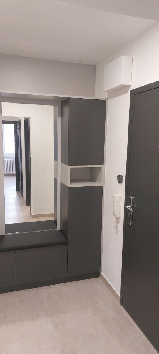 3 bedroom flat to rent, 80 m², Teyschlova, Brno, Jihomoravský Region 3 bedroom flat to rent, 80 m², Teyschlova, Brno, Jihomoravský Region