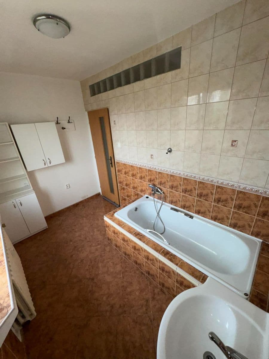 1 bedroom with open-plan kitchen flat to rent, 54 m², Dačického, Karviná, Moravskoslezský Region 1 bedroom with open-plan kitchen flat to rent, 54 m², Dačického, Karviná, Moravskoslezský Region