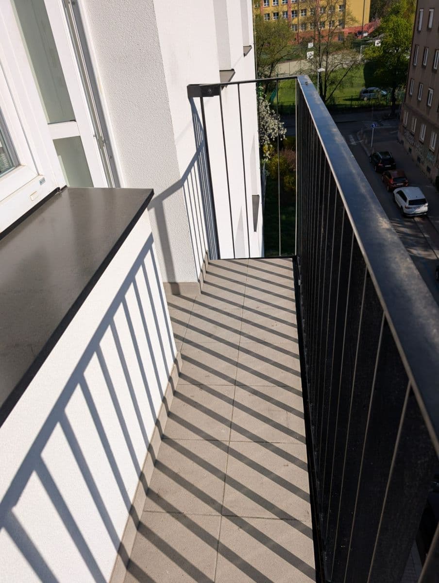 1 bedroom with open-plan kitchen flat to rent, 52 m², Užocká, Prague, Prague 1 bedroom with open-plan kitchen flat to rent, 52 m², Užocká, Prague, Prague