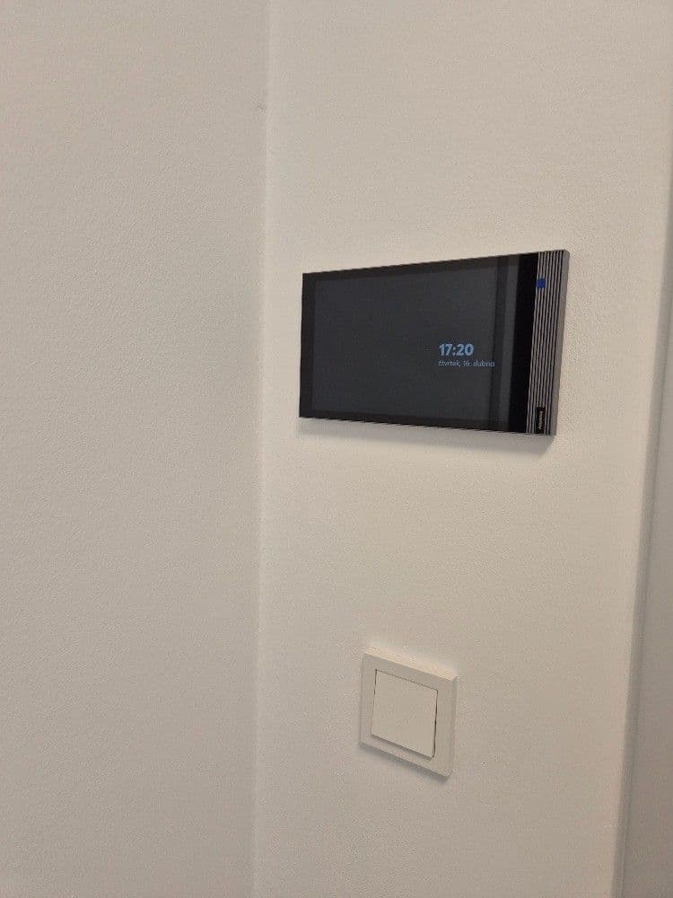 Studio flat to rent, 27 m², Mezitraťová, Prague, Prague Studio flat to rent, 27 m², Mezitraťová, Prague, Prague