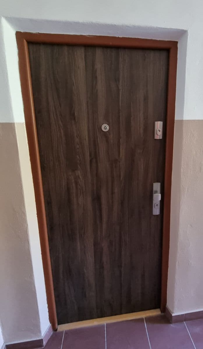 1 bedroom with open-plan kitchen flat for sale, 57 m², Hrdlovská, Osek, Ústecký Region 1 bedroom with open-plan kitchen flat for sale, 57 m², Hrdlovská, Osek, Ústecký Region