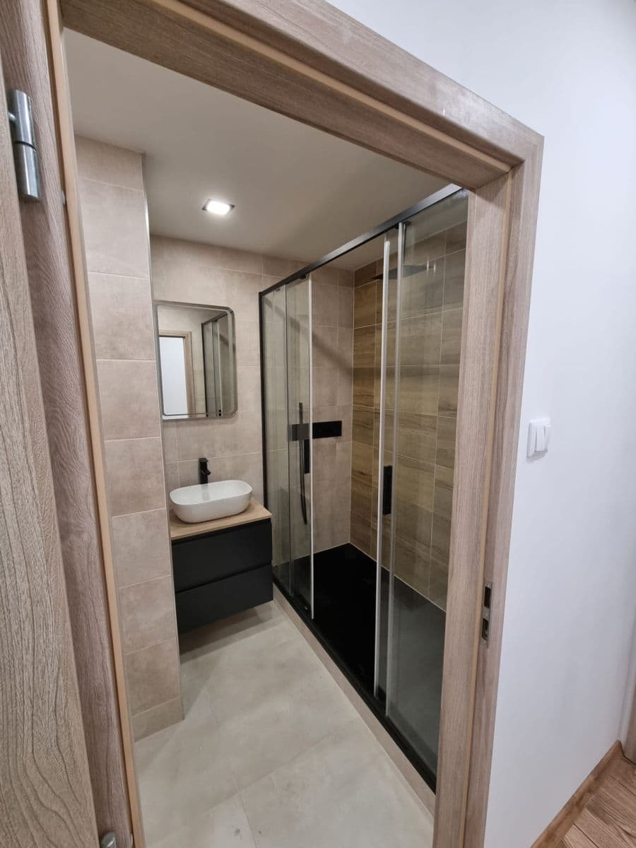 1 bedroom with open-plan kitchen flat for sale, 57 m², Hrdlovská, Osek, Ústecký Region 1 bedroom with open-plan kitchen flat for sale, 57 m², Hrdlovská, Osek, Ústecký Region