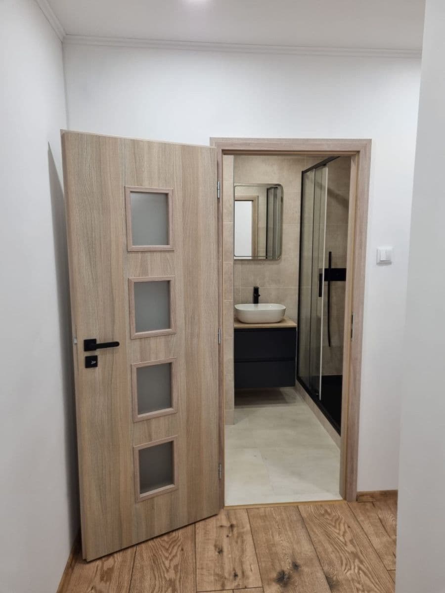 1 bedroom with open-plan kitchen flat for sale, 57 m², Hrdlovská, Osek, Ústecký Region 1 bedroom with open-plan kitchen flat for sale, 57 m², Hrdlovská, Osek, Ústecký Region