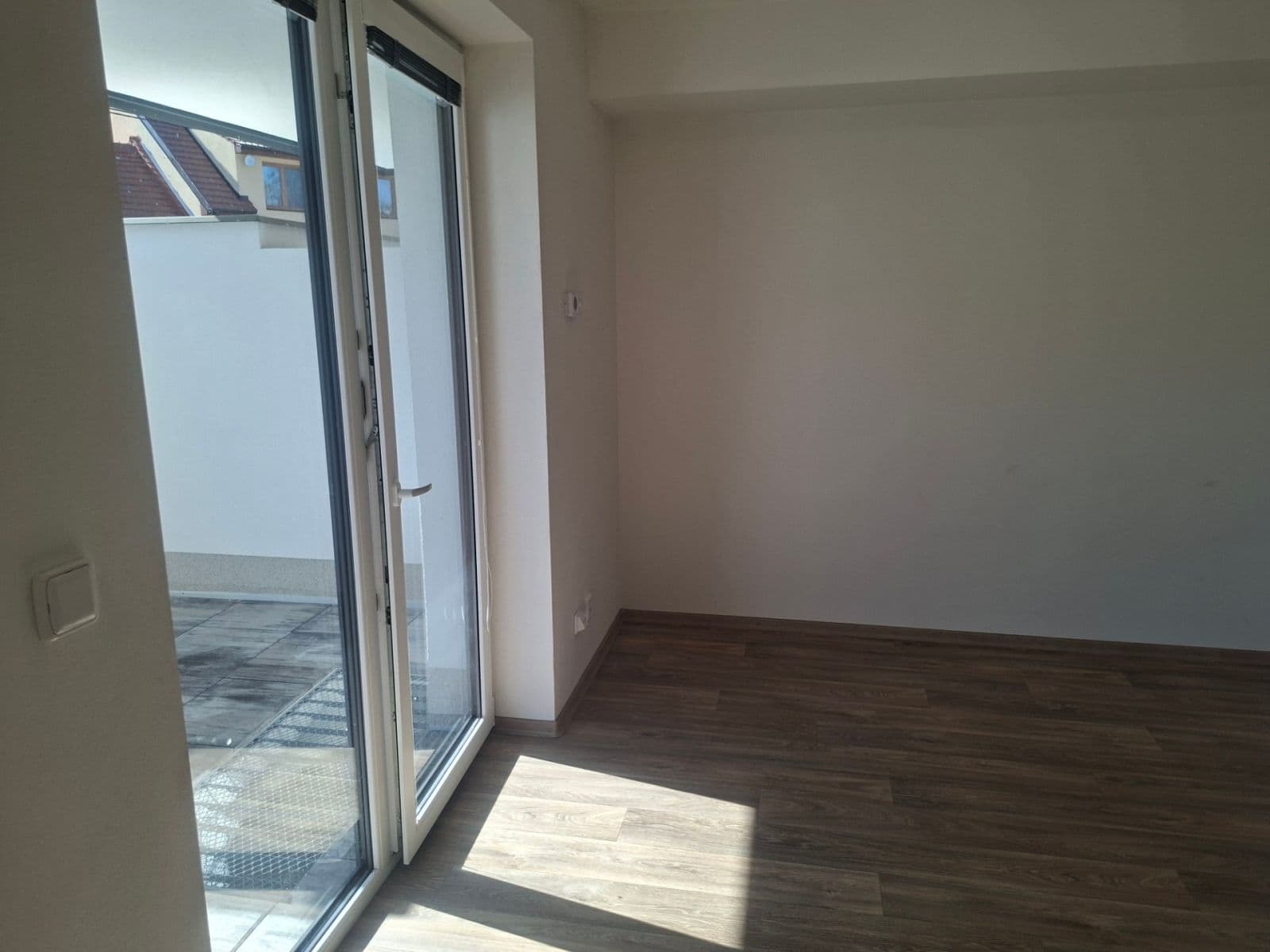 Studio flat to rent, 20 m², Nová ulice, Střelice, Jihomoravský Region Studio flat to rent, 20 m², Nová ulice, Střelice, Jihomoravský Region