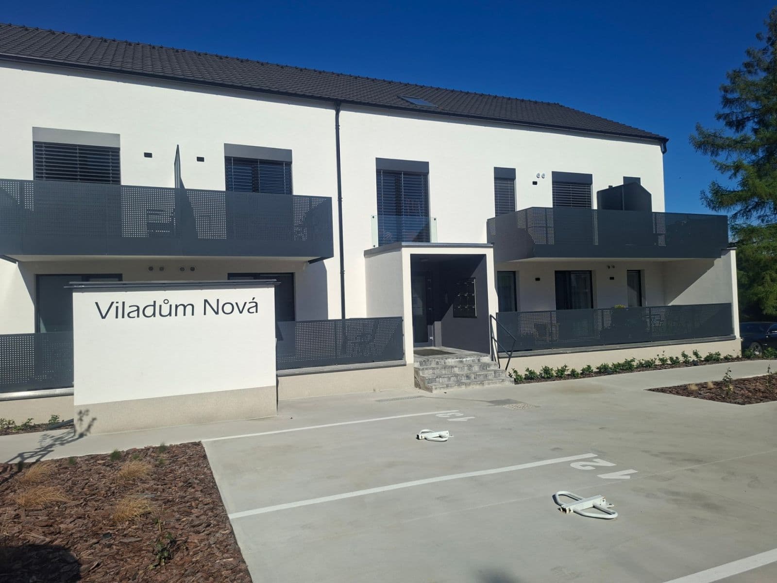 Studio flat to rent, 20 m², Nová ulice, Střelice, Jihomoravský Region Studio flat to rent, 20 m², Nová ulice, Střelice, Jihomoravský Region