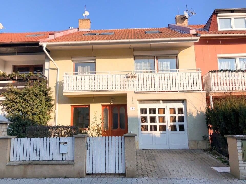 house to rent, 240 m², Zelená, Horoměřice, Středočeský Region house to rent, 240 m², Zelená, Horoměřice, Středočeský Region