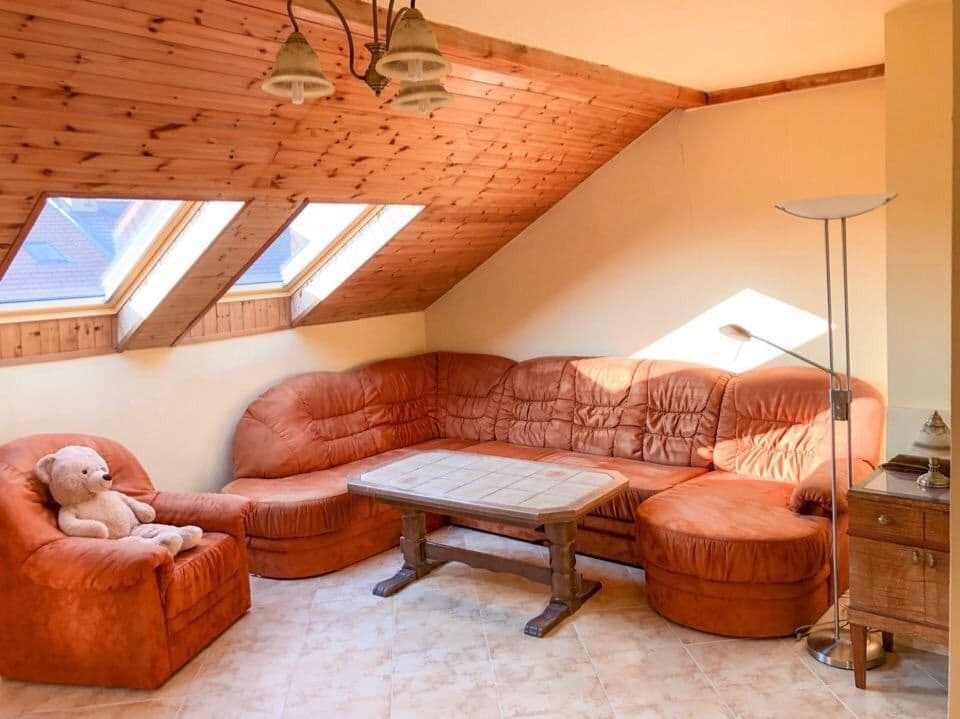 house to rent, 240 m², Zelená, Horoměřice, Středočeský Region house to rent, 240 m², Zelená, Horoměřice, Středočeský Region