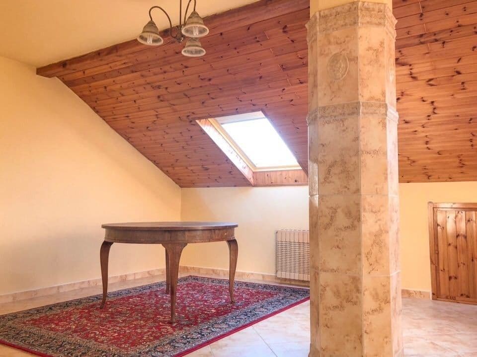 house to rent, 240 m², Zelená, Horoměřice, Středočeský Region house to rent, 240 m², Zelená, Horoměřice, Středočeský Region