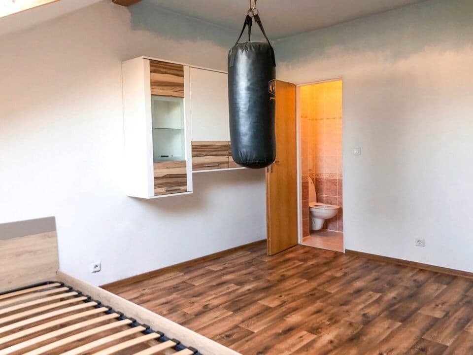 house to rent, 240 m², Zelená, Horoměřice, Středočeský Region house to rent, 240 m², Zelená, Horoměřice, Středočeský Region