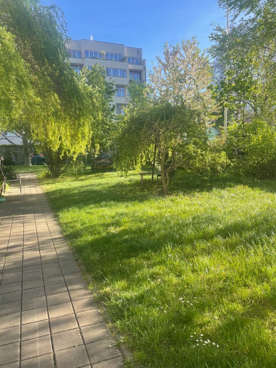 1 bedroom with open-plan kitchen flat for sale, 50 m², Osadní, Prague, Prague 1 bedroom with open-plan kitchen flat for sale, 50 m², Osadní, Prague, Prague