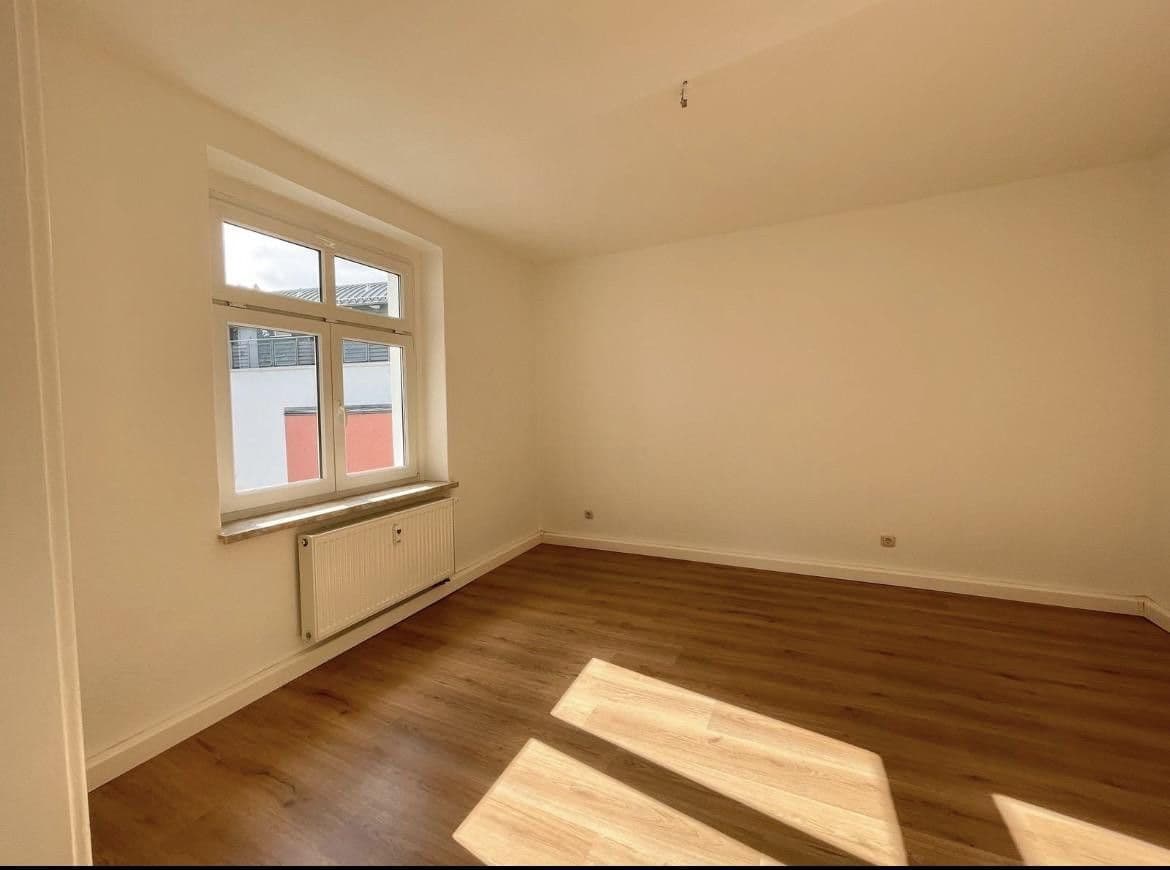 3 bedroom with open-plan kitchen flat to rent, 125 m², Mühlberg 3, Auerbach/Vogtland, Saxony 3 bedroom with open-plan kitchen flat to rent, 125 m², Mühlberg 3, Auerbach/Vogtland, Saxony