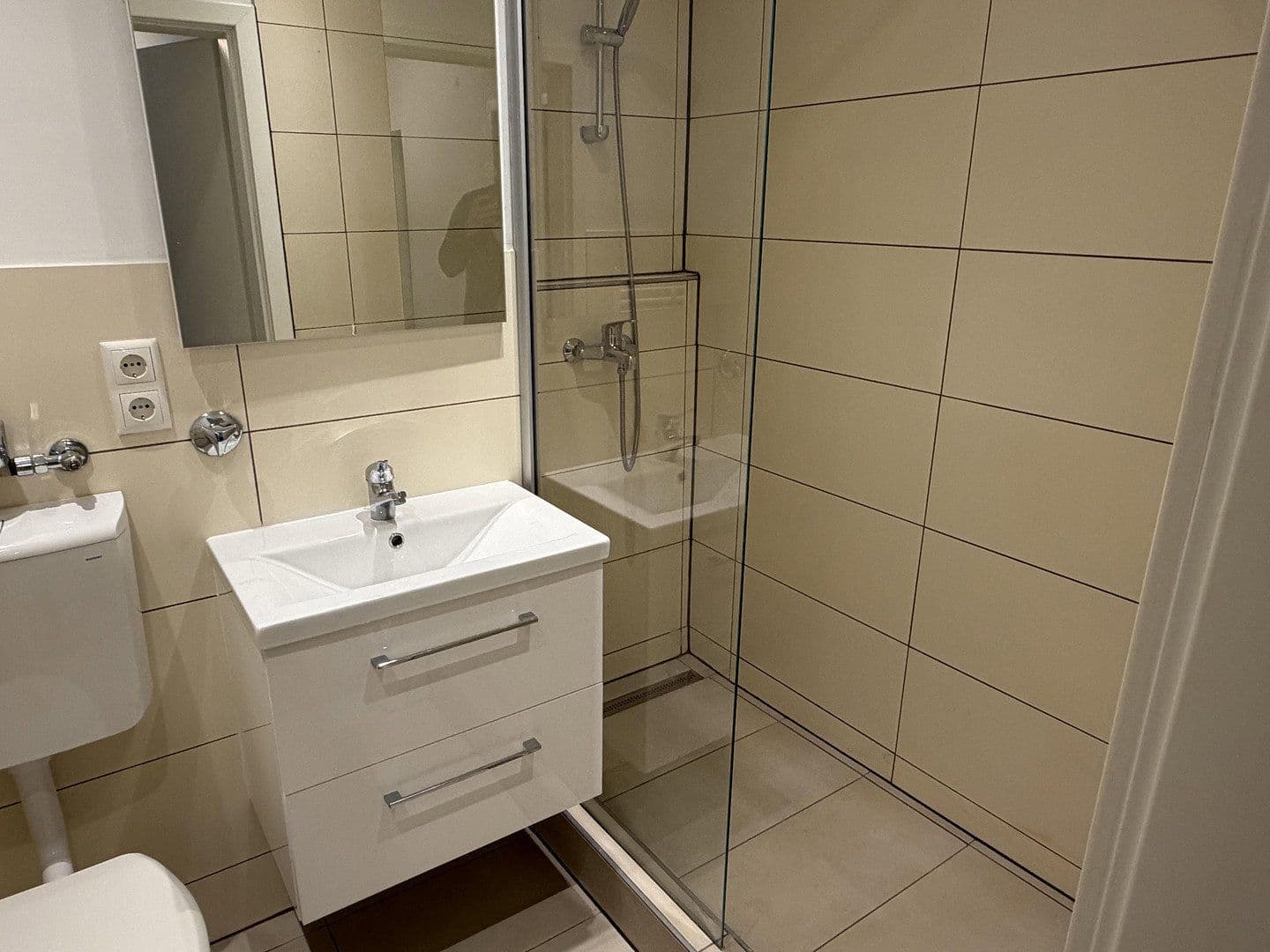 3 bedroom flat to rent, 74 m², Wastl-Witt-Str. 7, München, Bavaria 3 bedroom flat to rent, 74 m², Wastl-Witt-Str. 7, München, Bavaria