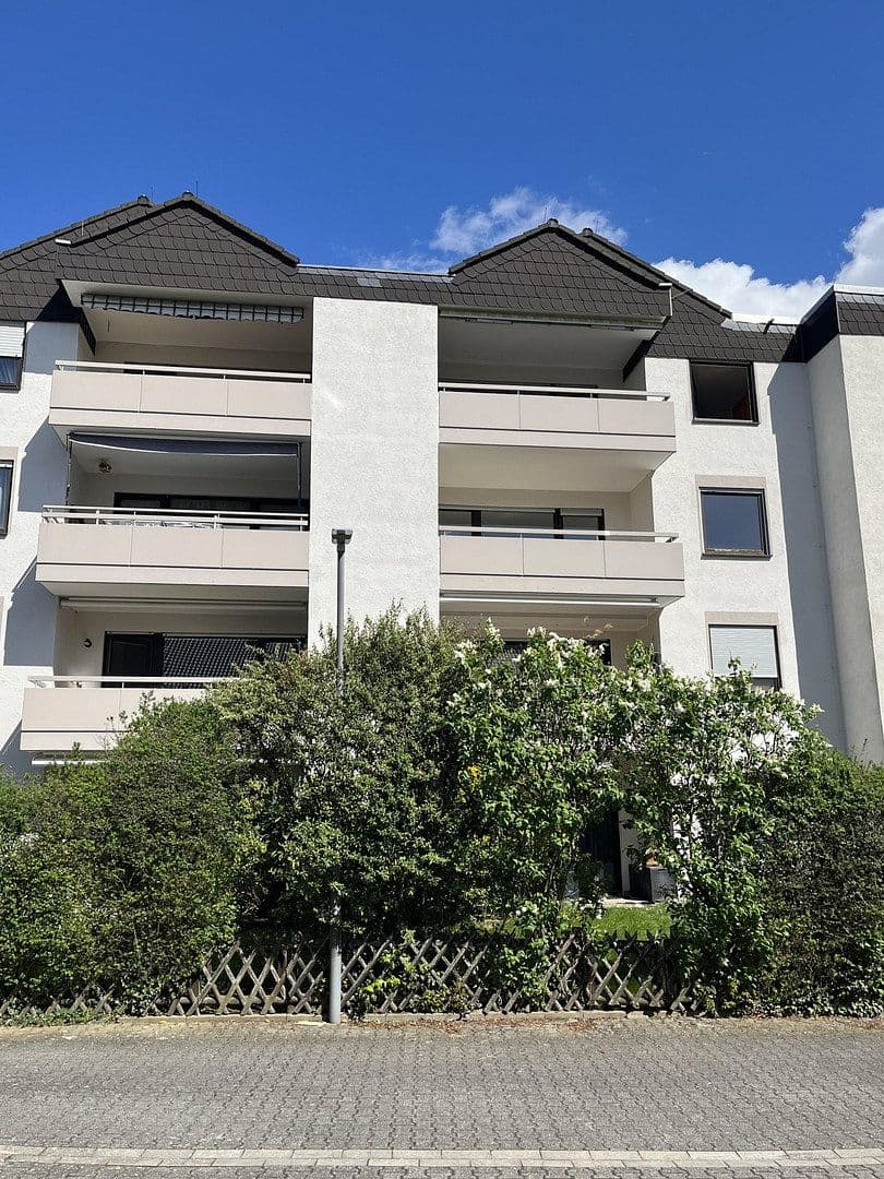 3 bedroom flat for sale, 94 m², Heusenstamm, Hesse 3 bedroom flat for sale, 94 m², Heusenstamm, Hesse