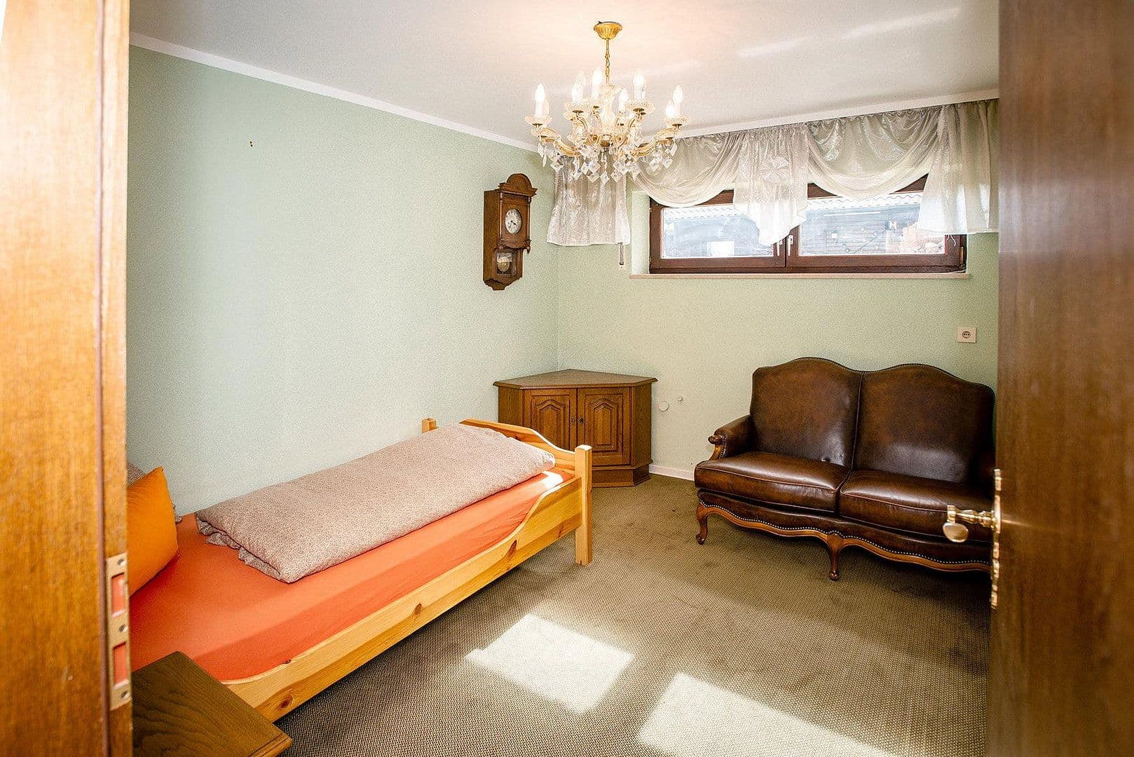 house for sale, 140 m², Bgm.-Feldbauer-Str. 15, Roding, Bavaria house for sale, 140 m², Bgm.-Feldbauer-Str. 15, Roding, Bavaria