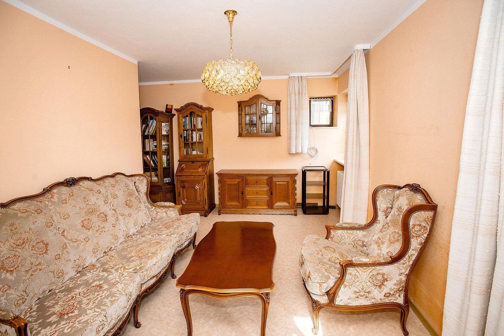 house for sale, 140 m², Bgm.-Feldbauer-Str. 15, Roding, Bavaria house for sale, 140 m², Bgm.-Feldbauer-Str. 15, Roding, Bavaria