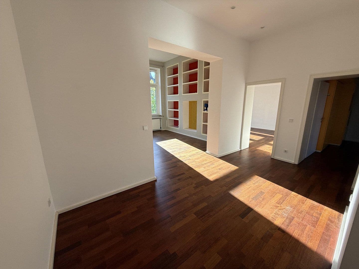 1 bedroom with open-plan kitchen flat to rent, 95 m², Moltkestraße 127, Köln, North Rhine-Westphalia 1 bedroom with open-plan kitchen flat to rent, 95 m², Moltkestraße 127, Köln, North Rhine-Westphalia
