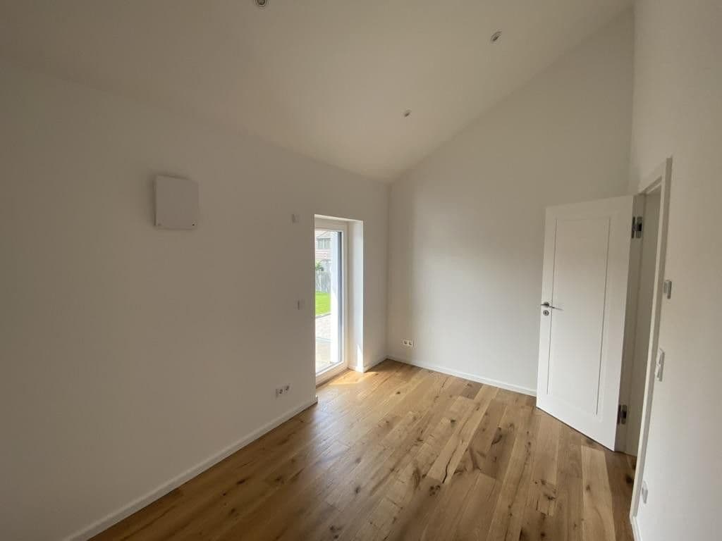 house to rent, 100 m², Düsseldorf, North Rhine-Westphalia house to rent, 100 m², Düsseldorf, North Rhine-Westphalia