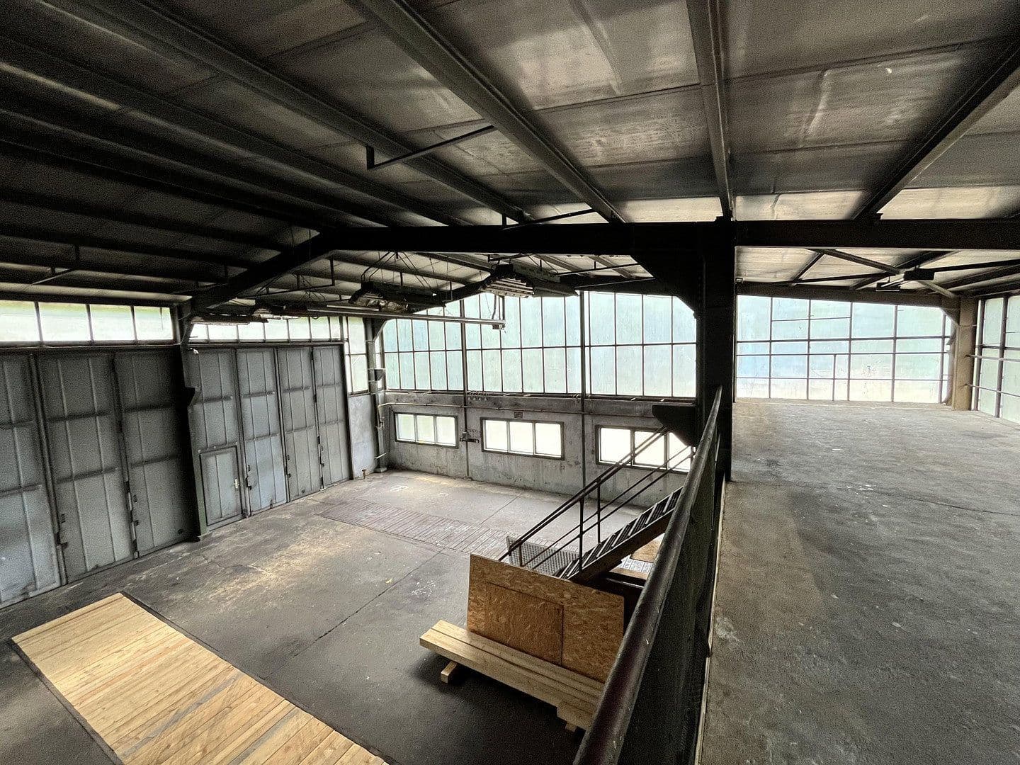 non-residential property to rent, 1,400 m², Niesky, Saxony non-residential property to rent, 1,400 m², Niesky, Saxony