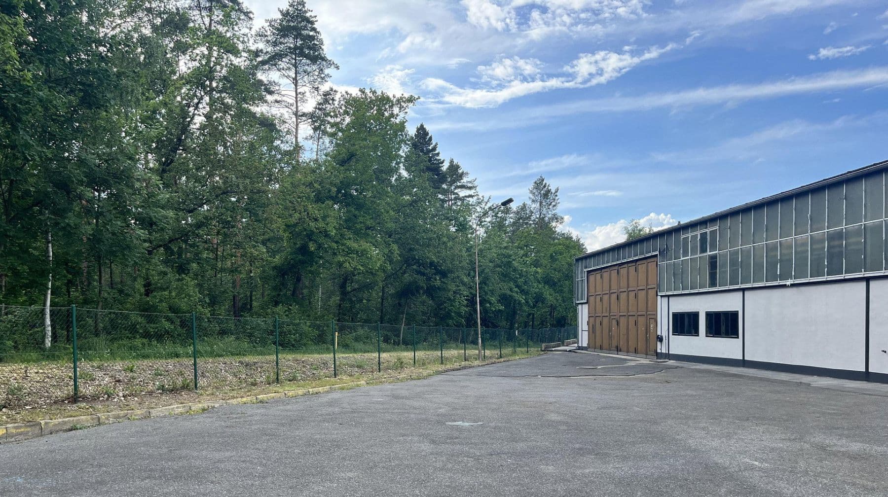 non-residential property to rent, 1,400 m², Niesky, Saxony non-residential property to rent, 1,400 m², Niesky, Saxony