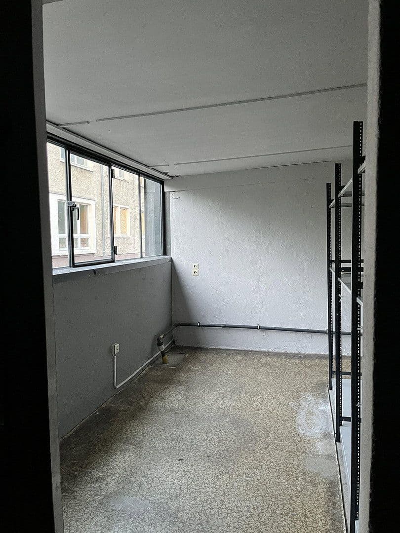 non-residential property to rent, 1,400 m², Niesky, Saxony non-residential property to rent, 1,400 m², Niesky, Saxony