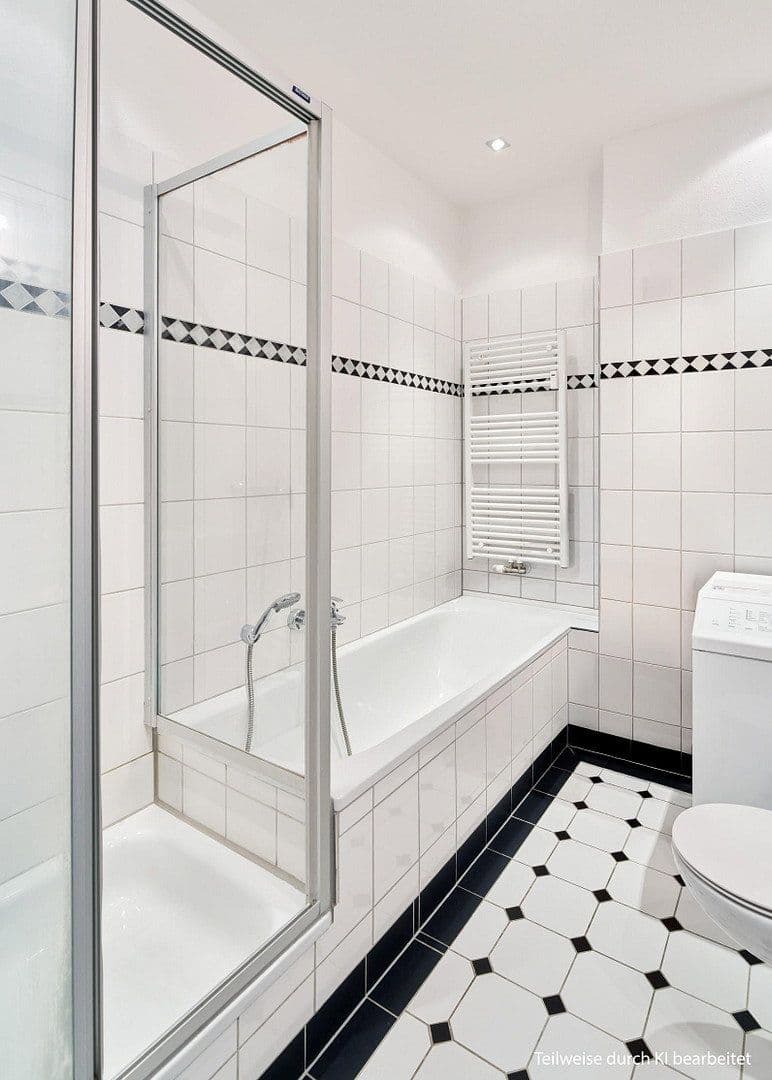 3 bedroom flat for sale, 95 m², Stargarderstr. 21, Berlin, Berlin 3 bedroom flat for sale, 95 m², Stargarderstr. 21, Berlin, Berlin