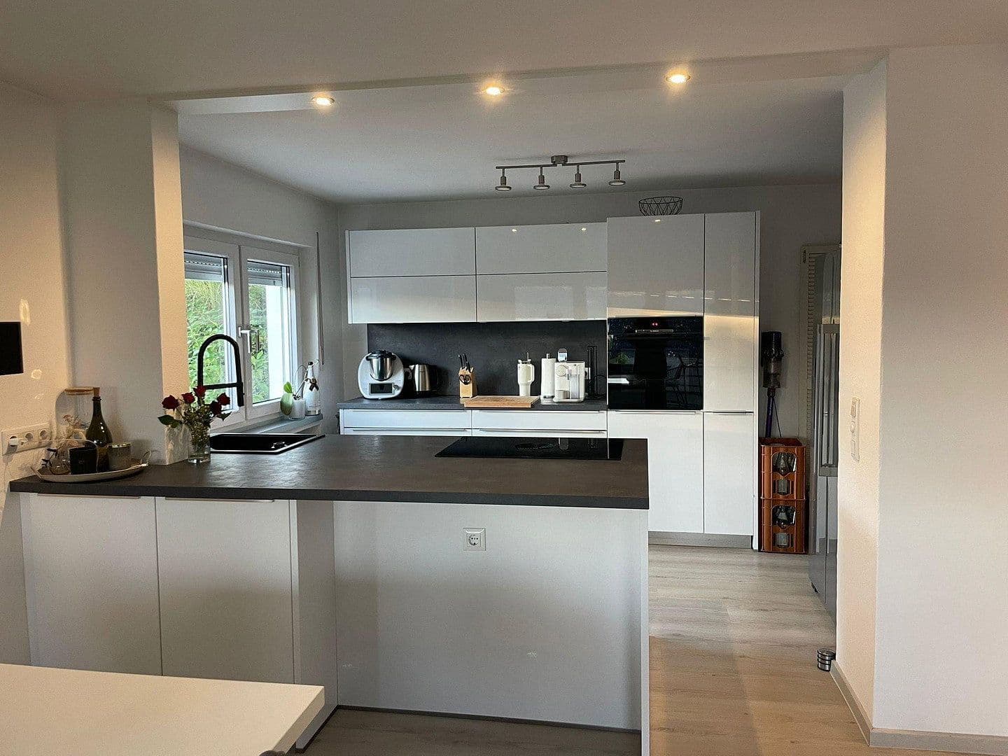 2 bedroom with open-plan kitchen flat for sale, 93 m², Sipplingen, Baden-Württemberg 2 bedroom with open-plan kitchen flat for sale, 93 m², Sipplingen, Baden-Württemberg