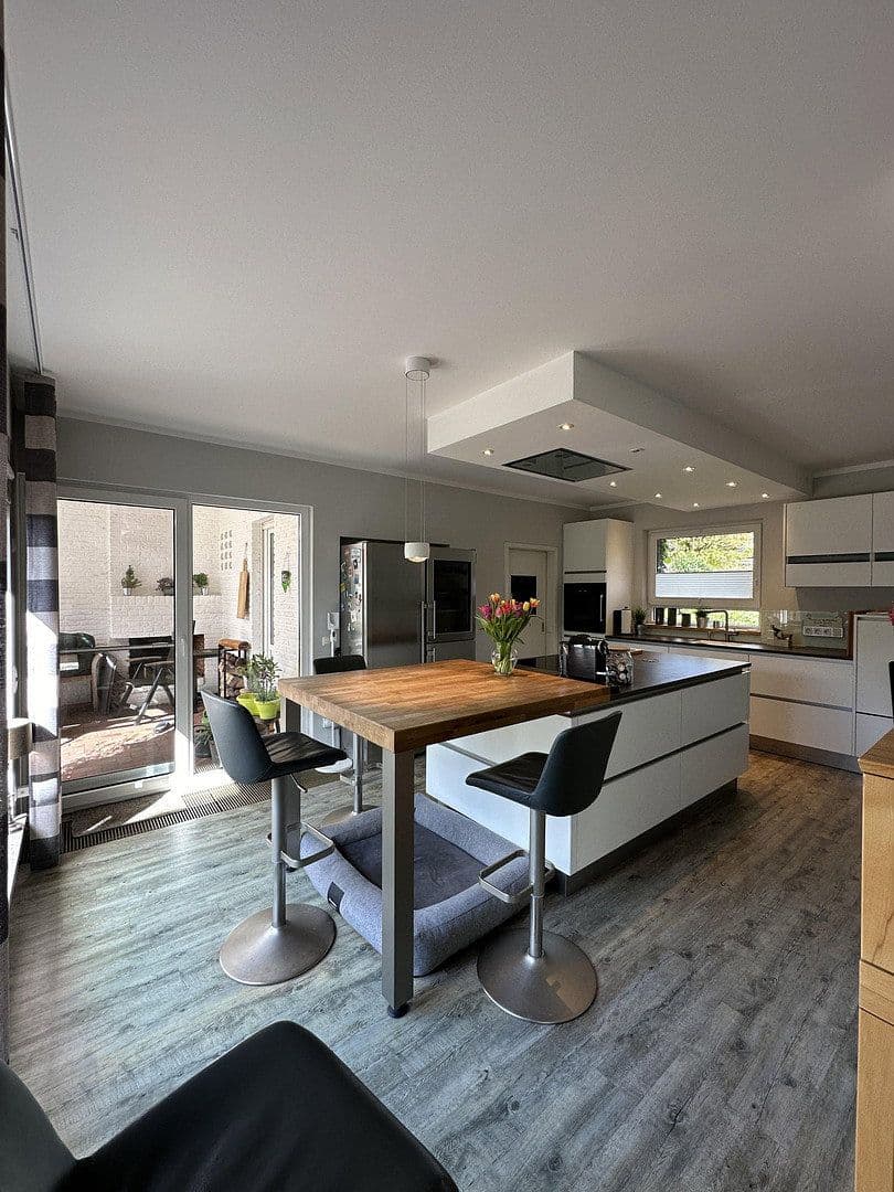 house for sale, 300 m², Bad Zwischenahn, Lower Saxony house for sale, 300 m², Bad Zwischenahn, Lower Saxony