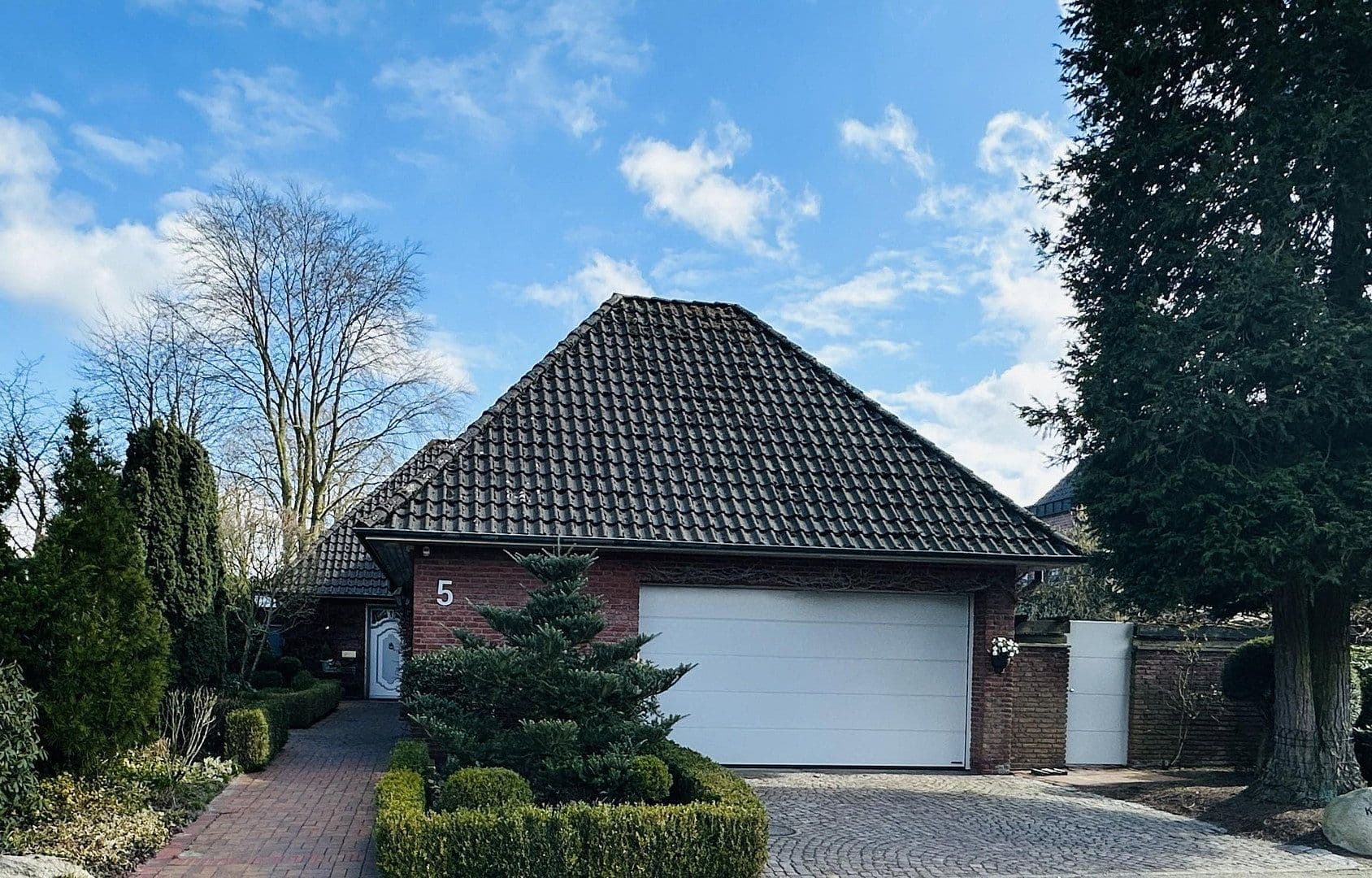 house for sale, 300 m², Bad Zwischenahn, Lower Saxony house for sale, 300 m², Bad Zwischenahn, Lower Saxony