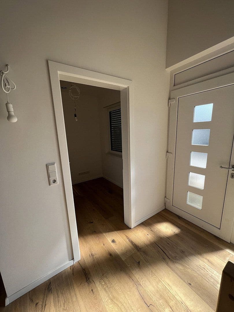 house for sale, 200 m², Niederkleener Strasse 27, Langgöns, Hesse house for sale, 200 m², Niederkleener Strasse 27, Langgöns, Hesse