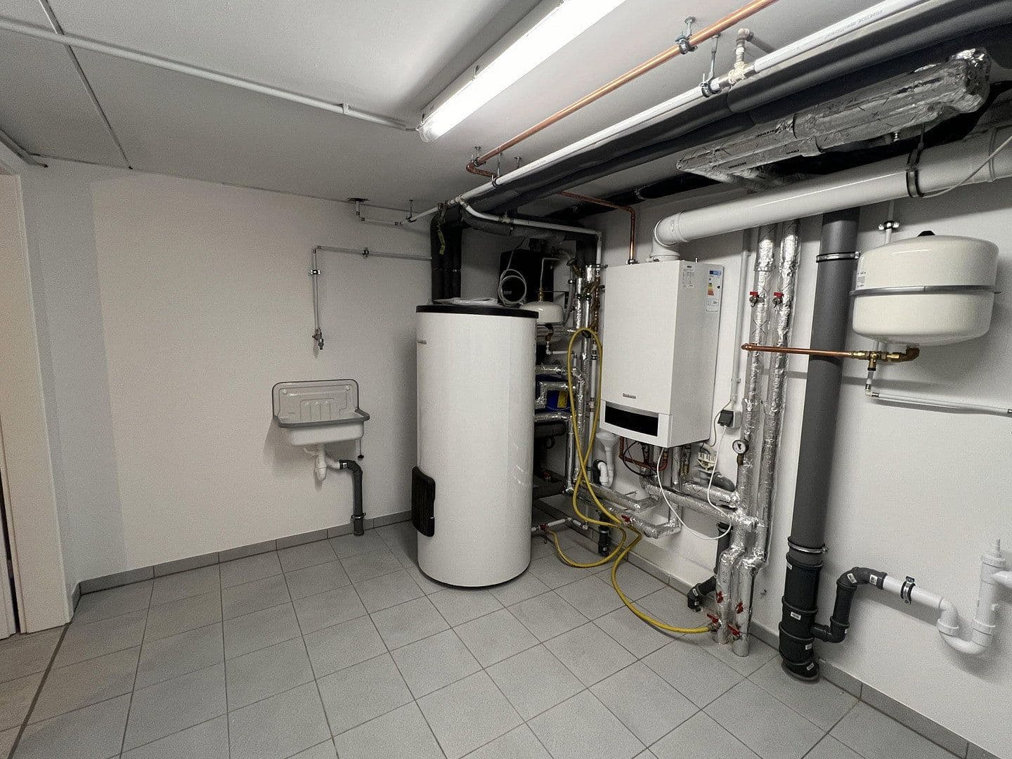 house for sale, 200 m², Niederkleener Strasse 27, Langgöns, Hesse house for sale, 200 m², Niederkleener Strasse 27, Langgöns, Hesse