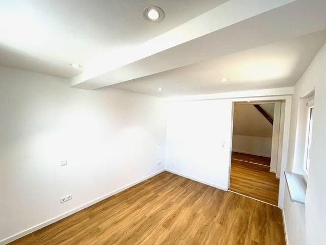 4 bedroom flat to rent, 120 m², Durmersheim, Baden-Württemberg 4 bedroom flat to rent, 120 m², Durmersheim, Baden-Württemberg