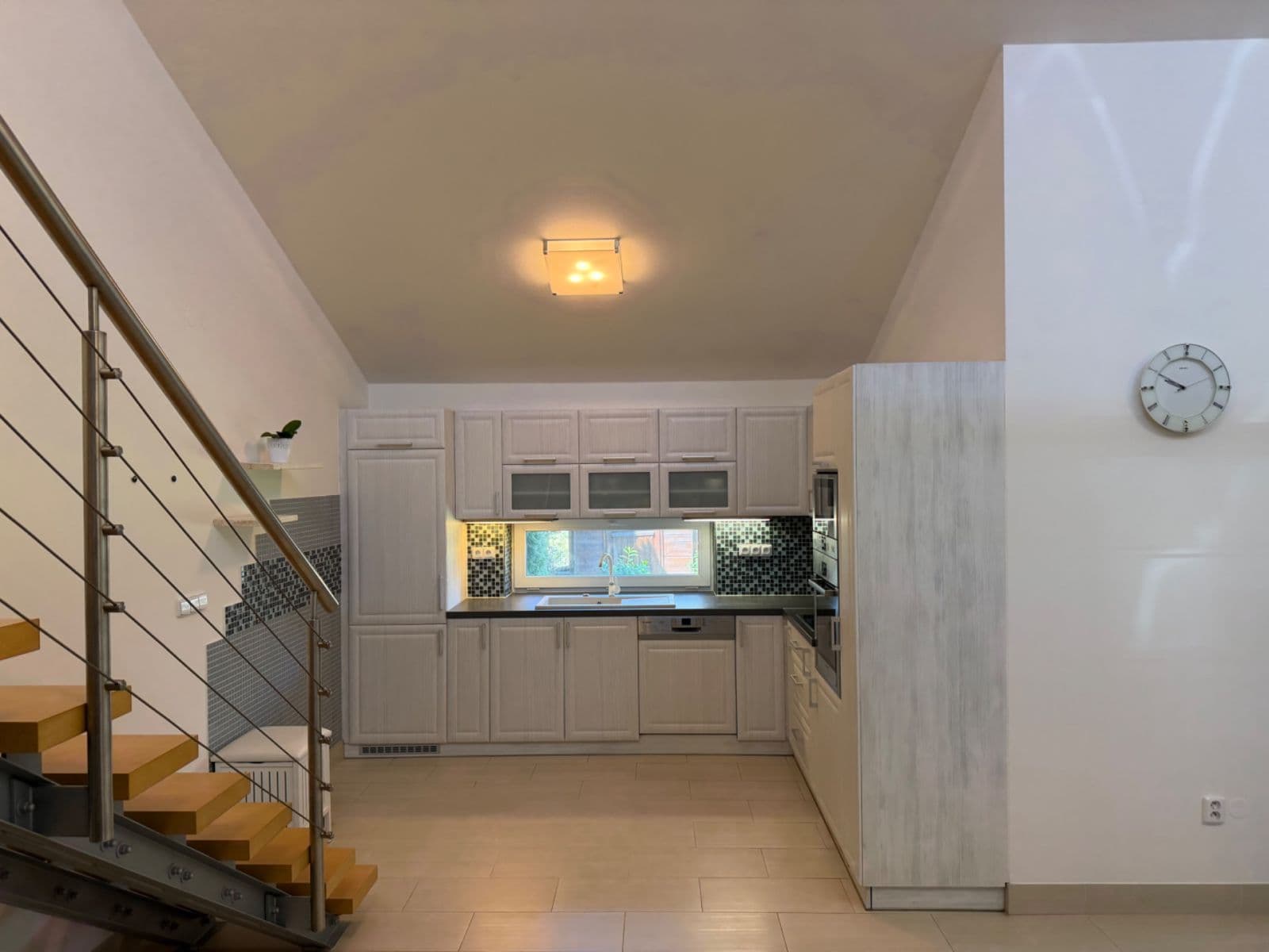 house to rent, 81 m², Halouzkova, Rajhrad, Jihomoravský Region house to rent, 81 m², Halouzkova, Rajhrad, Jihomoravský Region